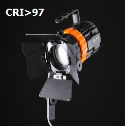 Đèn spotlight LED quay phim P5TD Falconeyes