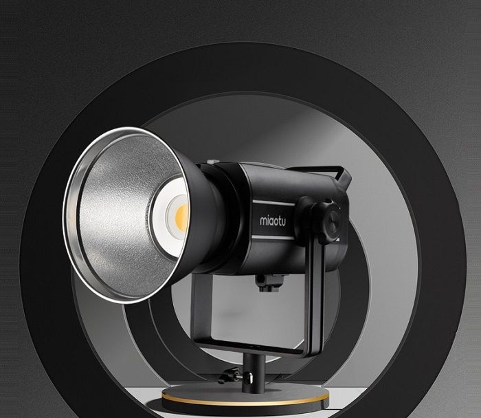 Den Led Studio Miaotu 300w Chinh Hang
